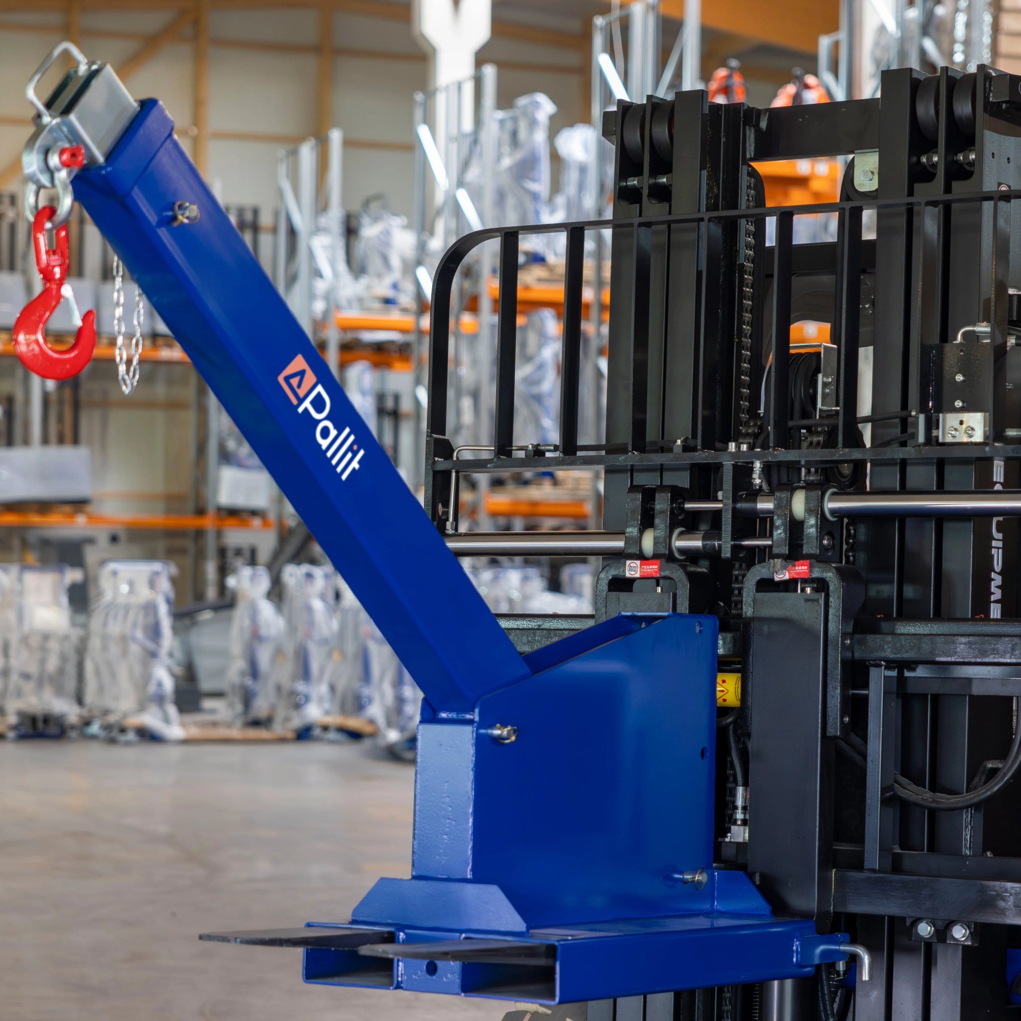 Wysięgnik teleskopowy uchylny CRANE do wózka widłowego