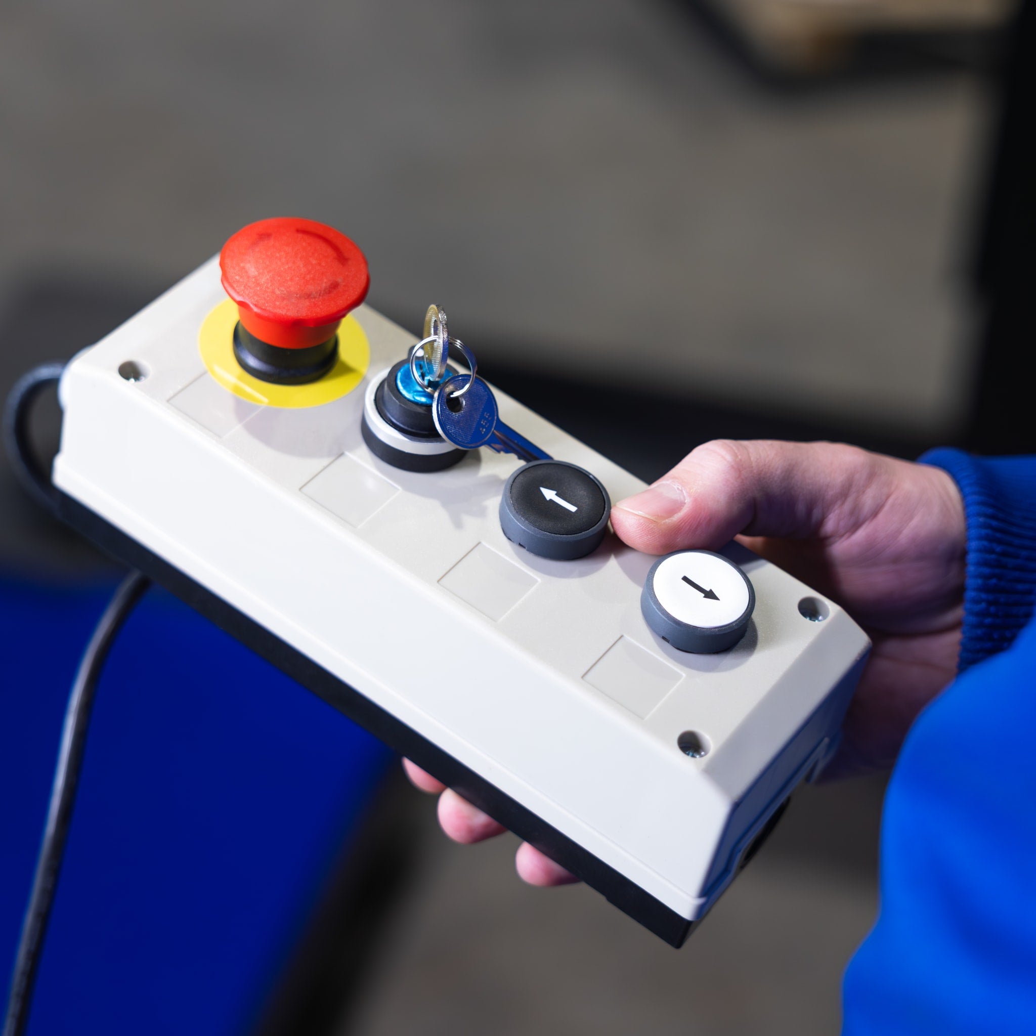 Stationary Electric Scissor Lift TABLE