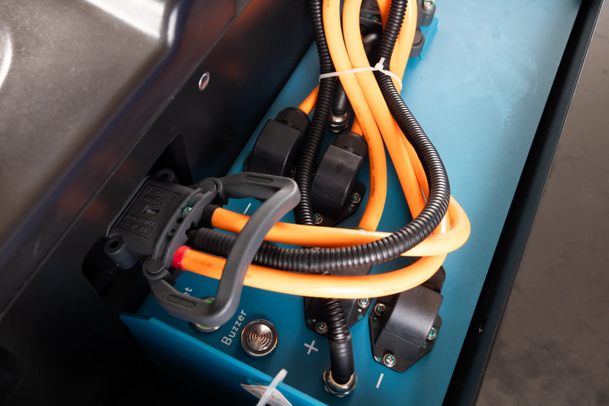 Paleciak z podestem RUN do 3000 kg